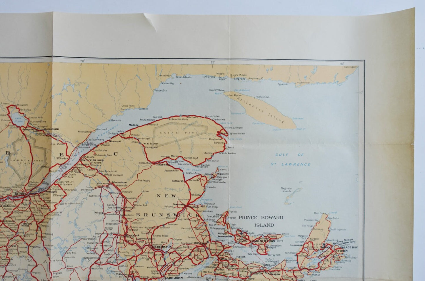 1930 Automobile Roads between USA and Canada - Original Vintage Map
