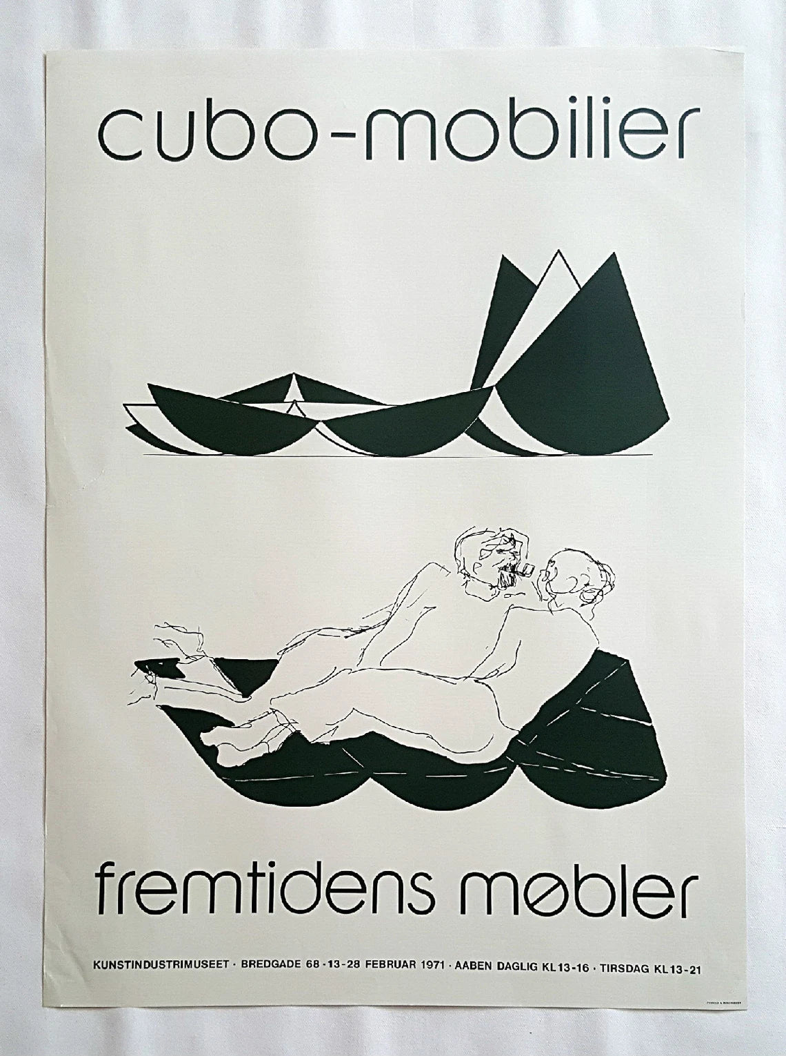 1971 Design of the Future Cubo Lounge Sofa - Original Vintage Poster