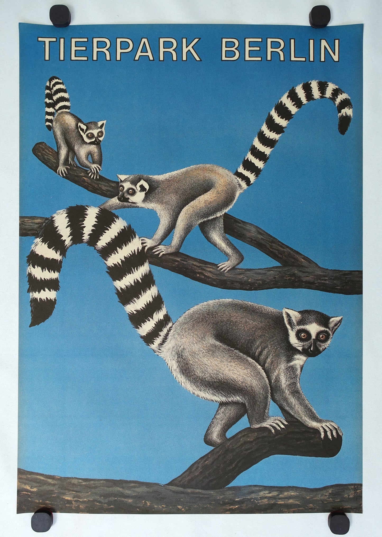 1986 Tierpark Berlin (Lemurs) - Original Vintage Poster